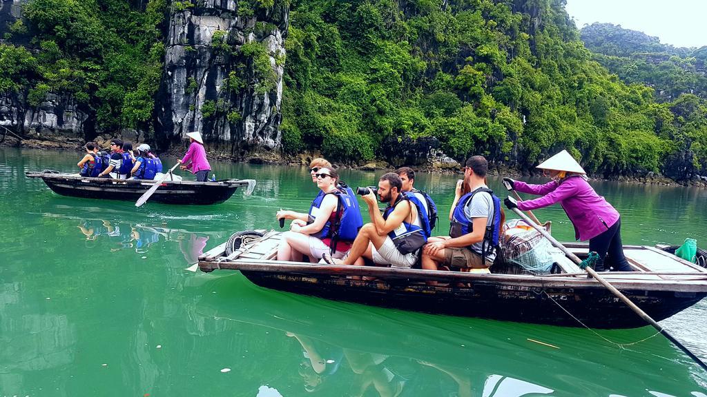 Huong Hai Sealife Cruise Ха Лонг Екстериор снимка